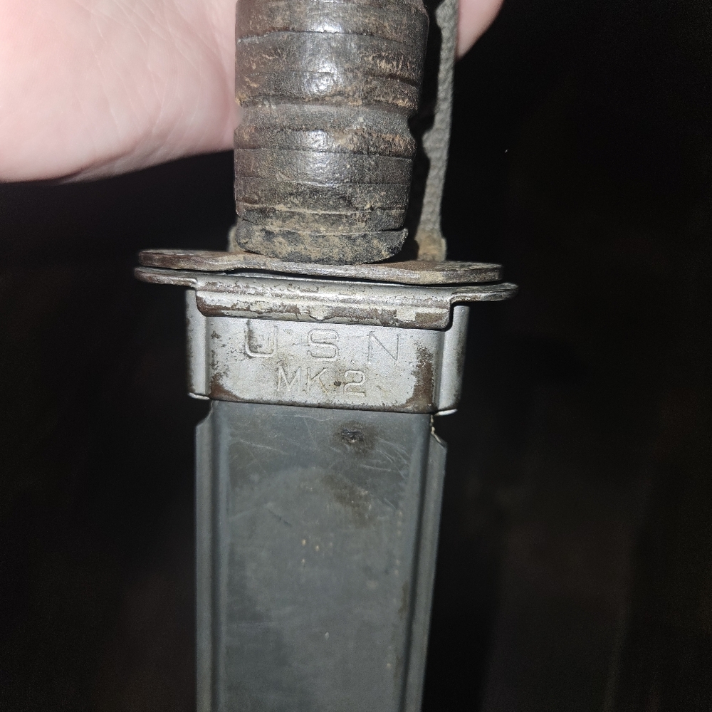 Vintage Original US WWII Knife And Sheath - Picture 5 of 6
